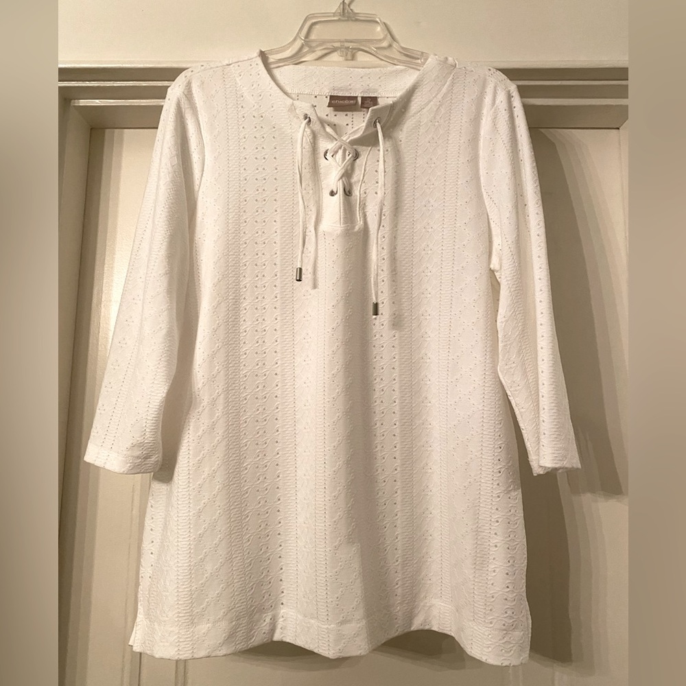 Chicos White Eyelet Blouse with Lace Up Front Size 2 in Chicos sizing